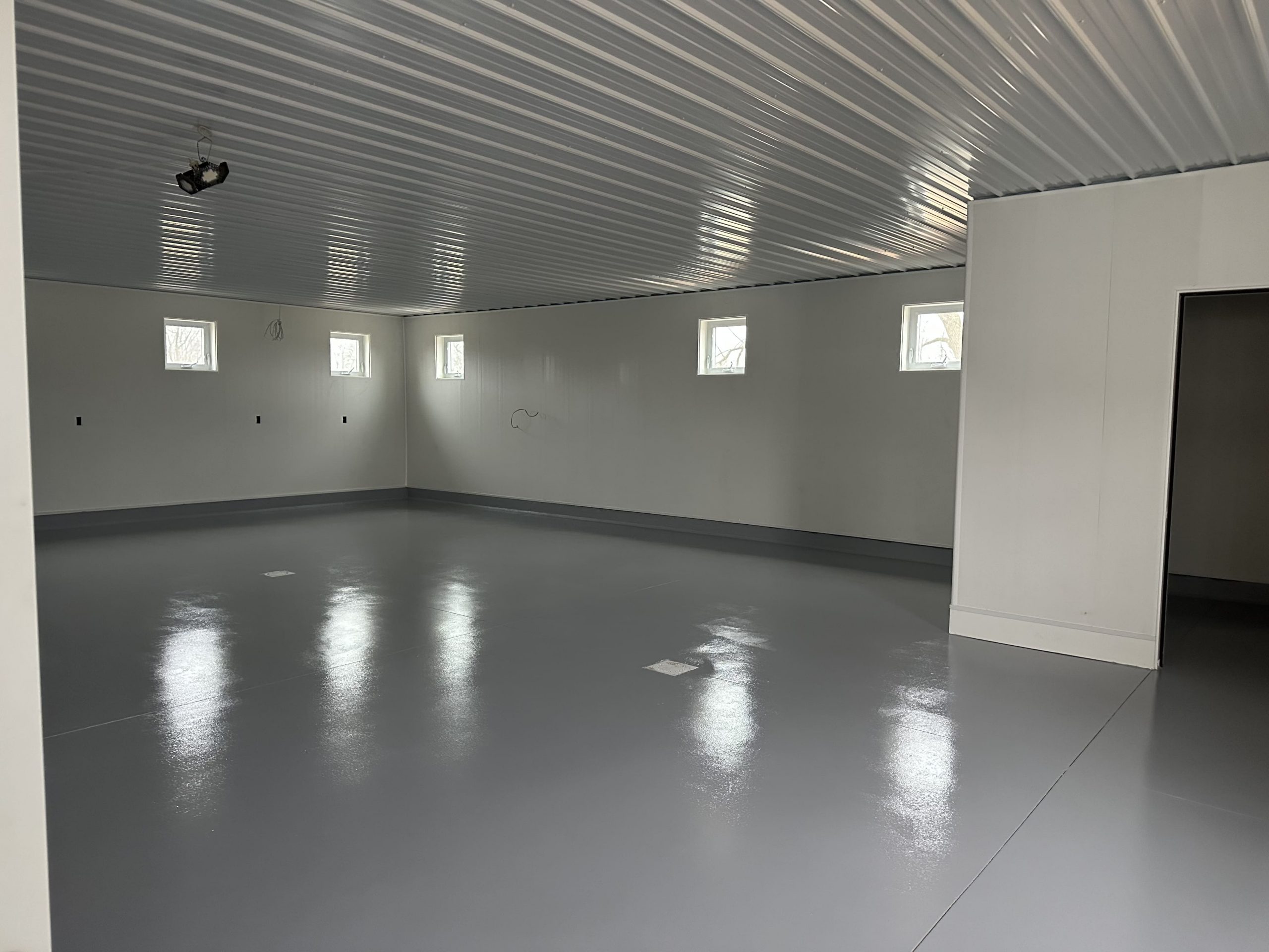 GARAGES